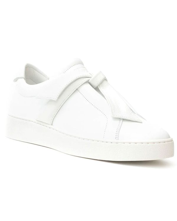 Clarita Sneakers in White Online Sale